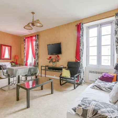Appartement On The First Floor In The Heart Of Bayeux, Free Parking 150 Meters Bayeux